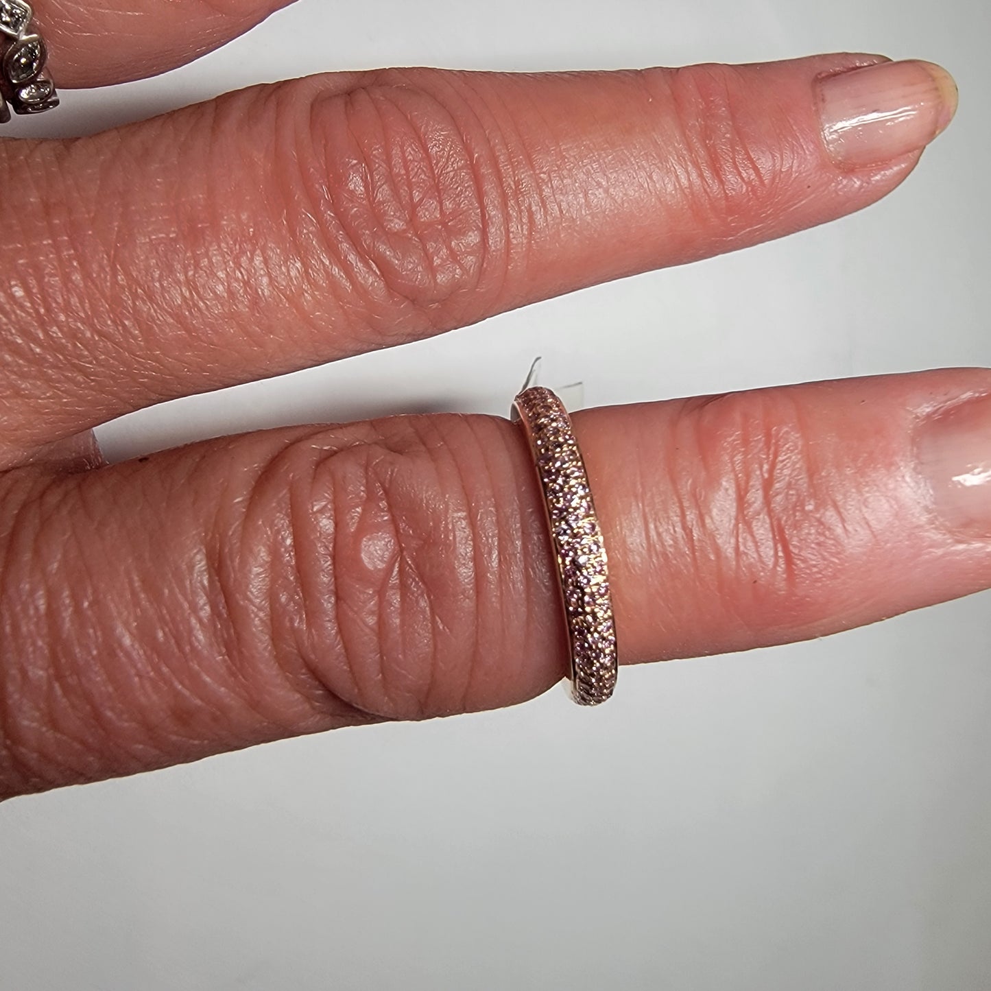 18k Rose gold and pink diamond stacking band