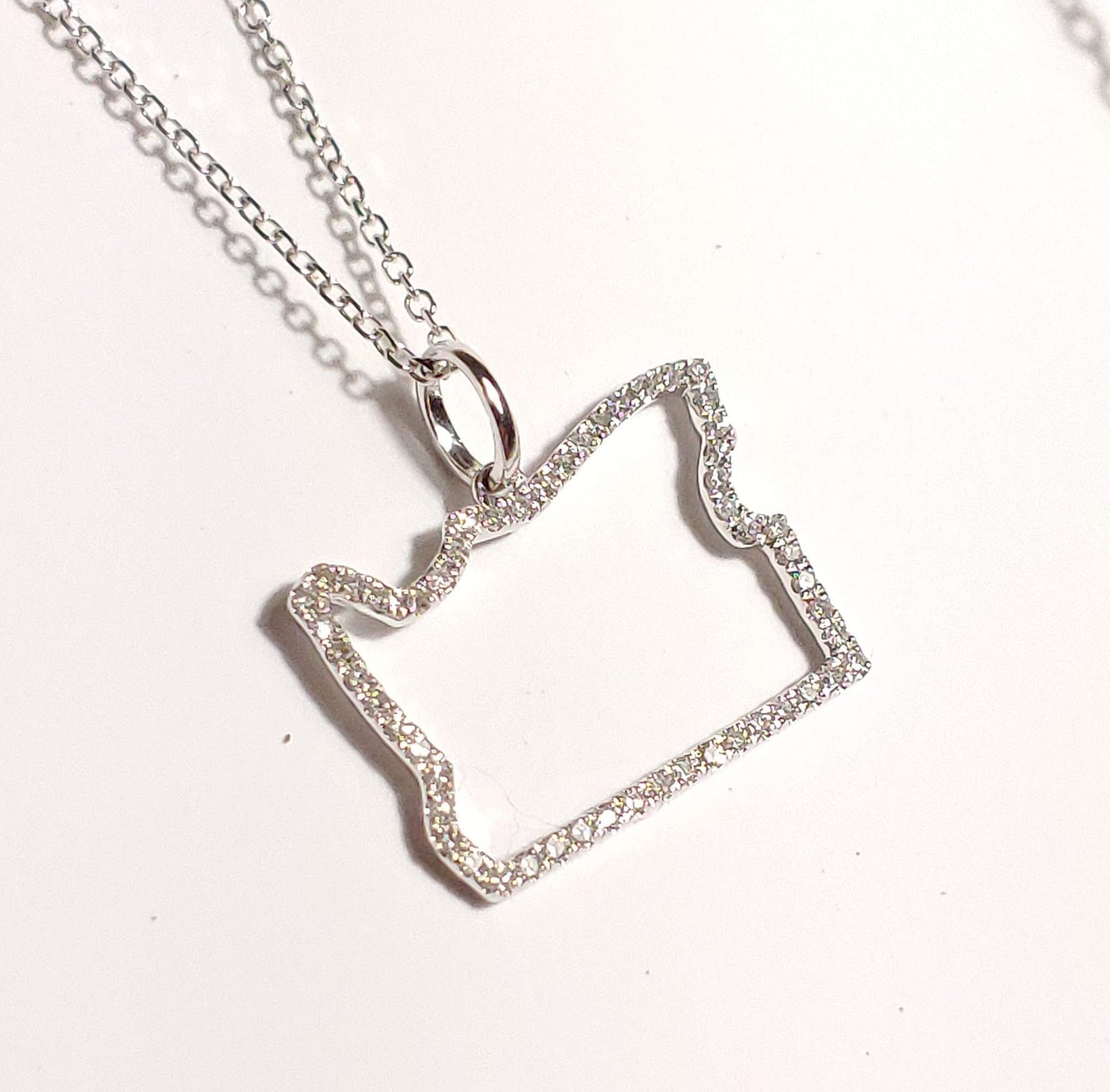 14kwg Diamond State of Oregon pendant